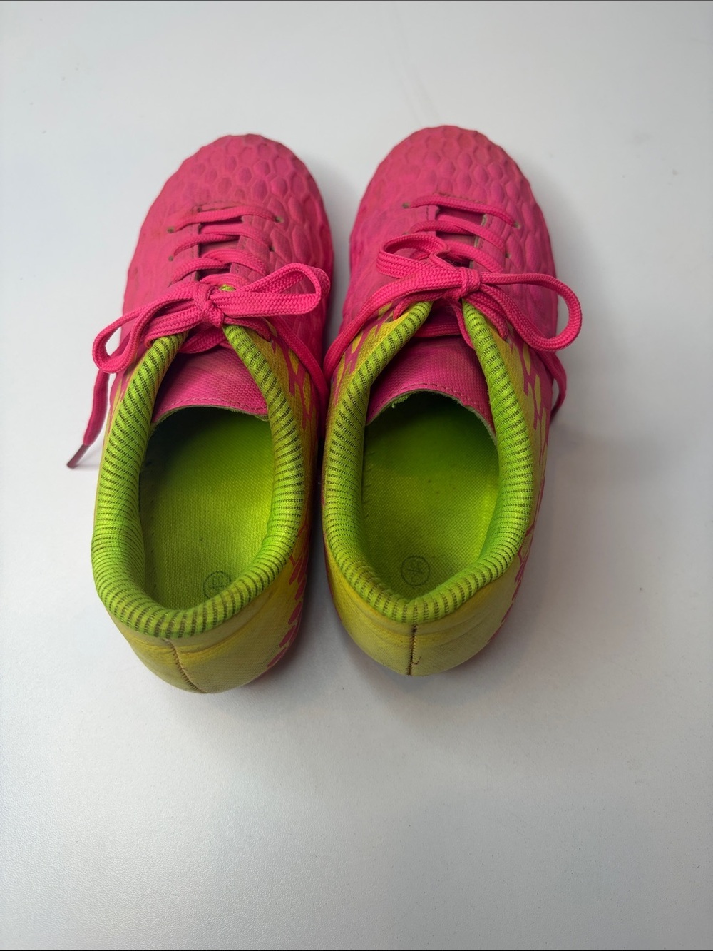 Bright Pink Athletic Cleats Shoes with Neon Yellow Back & Interior Kids size 2 - Picture 4 of 12
